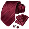 Bow Ties Luxury Red Striped Solid Design Silk for Men 8cm Brand Neck Tie Set näsduk Manschettknappar Bröllopstillbehör gåva