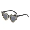 Óculos de sol Luxo feminino coração coração design projetar óculos de sol decorativos para homens viagens visor espelho de proteção UV óculos de proteção