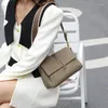 Evening Bags Casual Style Black Women Crossbody Bag All-match Togo Pattern Cowhide Leather 3 Pockets Insdie 2 Straps Shoulder