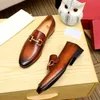 Fivela de metal Formal Men Designer Dress Shoes For Genuine Leather Shoes Casual Classic Toe Mens Business Oxfords Business