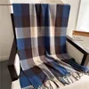 Schals Klassischer britischer karierter Kaschmirschal für Frauen Winter Warmer Pashmina-Schal und Wickeldecke mit Quaste Foulard Bufanda 2023