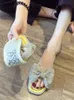 Slippers Женские туфли на открытом воздухе 2023 летний страх страза.