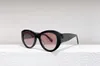 Dames zonnebril voor vrouwen Men Sun bril Mens Fashion Style Beschermt ogen UV400 -lens met willekeurige doos en case 5492