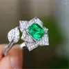 Cluster Rings Black Angel 925 Silver Emerald Green Tourmaline Flower Shape Ring For Women Temperament Big Kvinna 2023 Fashion Jewelry