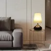 Lámparas de mesa USB Lámpara LED de estilo Nordic Desk Bornside Sala de estar Modern Home Lighting Regalos Fixtura de interior