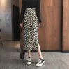 Skirts 2023 Early Spring Long Slit Knitted Leopard Skirt Women High Waist