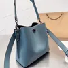 Сумки сумки сумочка дизайнерская сумка Comen Classic Имитация бренда сшивать сплошной цвет большой мощность с одной плечо.