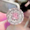 Hochzeit Ringe Luxus Große Scheibe Voll Eingelegte Pulver Weiß Zirkon Engagement Ball Ring Weibliche Edle Schmuck Valentinstag Geschenk