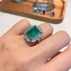 Anillos de racimo QRetro, anillo de dedo de Color plateado, piedra esmeralda de laboratorio rectangular para mujer, joyería para fiesta de cóctel de aniversario