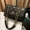 2023 V￤skor Clearance Outlets Lingge Brodery Autumn and Winter New Women's Popular Crossbody Mesh Red Super Fire Small Square Bag