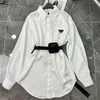 Kadınlar bluz gömlek tasarımcısı kadın gömlek 2023 bahar sonbahar tek parça seksi stand-up yaka cepleri 22UQ dağıtmak