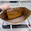 Totes Bolsa Bolsas de cuero Diseñadores de lujo Tote Moda Hombro grande Mujeres Linda Cereza Compras Mano Messenger Monedero 230206 Carteras de mujer