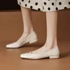 Modische Damen-Mary-Jane-Schuhe mit niedrigem Absatz, quadratische Zehenpartie, Damen-Hochzeitskleid-Schuhe, Damen-Pumps