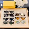 Herren-Sonnenbrille für Damen, neueste Mode, Sonnenbrille, Herren-Sonnenbrille, Gafas de Sol, Glas, UV400-Linse, mit zufällig passender Box 1042