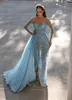 Stile arabo Sky Blue Meramid Prom Party Dresses Pizzo Sexy scollo a V Maniche lunghe Fessura laterale Abiti da sera Abiti da festa