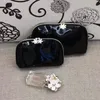 Kvinnor Snowflake Pu Makeup Case 3st Set Vanity Cosmetic Case Fashion Makeup Organizer Bag toalettrete Clutch Pouch Boutique253x