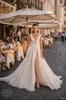 Boho trouwjurken bruidsjurken sexy zijde split Berta 2023 kanten toegewezen v nek tulle land westerse vestido de novia 0509