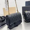 CC Bags Marque de luxe Cross Body Femmes Rétro Sacs à bandoulière Caviar Lambskin Matelasse Cuir Classique Flap Sacs à main Tendance Sac à bandoulière Fanny