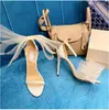 2023 Yeni Tasarımcı Yaz Sandal Elbise Ayakkabıları Kadın Yay Kesilmiş Stiletto Topuklu Parti Düğün Gelin Markası Lady Pompalar