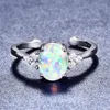 Anneaux de mariage Boho Femelle Blanc Violet Fire Opal Bague Argent Couleur Ovale Pierre Réglable Promesse Fiançailles Pour Les Femmes