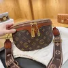 2023 Bags Clearance Outlets Soft leather chest wide shoulder strap new fashion versatile contrast casual printing single-shoulder cross-body bag