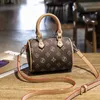 Store Bags Are Sold Cheaply Autumn 2023 New Street Trend Versatile Women's Bag with One Shoulder Cross-body Dign Handbag