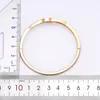 Bangle Luxury CZ Crystal Gold-Plated Double Heart Design Women Armband Bröllopsarmbandsmycken Dropbangle Bangle BangleBangle Kent22