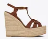 Luxe lederen eerbetoon dames sandalen enkelriem gespogriem pira ryad klassieke sandaal zomers reds leathers wig platformzolen