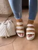 الصنادل الفاخرة العصرية النساء منصة أسافين المصارع ستوكات الجلود سلسلة معدنية تزيين الشاطئ حذاء كاجوال Sandalias Mujer