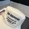 Desingers Buckte Sats роскоши широкие шляпы Brim Sont Color Letter Sunhats модная тенденция