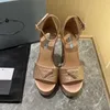 2023 Sandalias Pradity de moda para mujer, ligeras, impermeables, con plataforma, tacones altos, día lluvioso, playa, estudiante, sandalias informales een