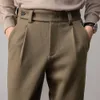 Män s byxor våren höst chinos casual tunt grundläggande raka passbyxor streetwear mode bottnar khaki trender 230207