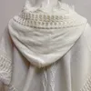 Kvinnors tröjor Autumn Poncho Jacket Huven Pullover Tassel Batwing Sleeve Europeisk stil Kvinnor Sticked tröja ihålig utslag