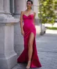 Romantiska sjöjungfruaftonklänningar Rosa satäng med avtagbar rosett Tåg ärmlös delad balklänning Älskling till födelsedagsfest Vestidos Fieast 2023