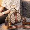 2023 TORPS OBSERSUNTY SUTETS Evening Torby w stylu torby francuska nowa damska 2023 Mała Sense Tekstura Crossbody Bag Fashion torebki