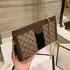 Tasarımcılar omuz çantaları 25cm zincir çanta kadın kılıfları moda vintage çanta baskılı flep crossbody messenger çanta debriyaj cüzdan çapraz gövde