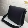 Borsa a mano L 44 000 Due misure disponibili borsa messenger di grande capacità Tracolla regolabile 2 tasche integrate per iPad305k