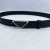 Högkvalitativ kvinnors bältesdesigners modemärke lyx äkta läder midjeband klassisk ceinture casual mens svart för smidig bu2101