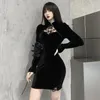 Casual Dresses Sexig klänning ihålig kvinnor fest bankett sammet svart goth bodycon vintage mantel elegant mörk streetwear