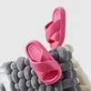 2023 kvinnors sandaler korsade bilder f￶r kvinnliga damer flickor kvinnliga gummi tofflor sommarstrandskor