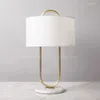 Tafellampen modern kantoor gouden bedlamp met witte stof schaduw Noordse slaapkamer woonkamer bureau loft verlichting