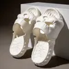 Slippers gepersonaliseerde schedelontwerp mannen slippers zomer buiten fun dia's dikke bodem van strand niet -slip vrijetijdsstoornissen sandalen 230206