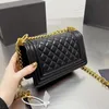 CC Shoulder Bags 2023 Luxury Designer Womens Classic Mini Flap Quilted Bags Lambskin Genuine Leather bag Gold Metal Hardware Chain Crossbody Shoulder Outdoor Sa