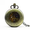 Montres de poche Vintage mécanique, Steampunk, boîtier en verre creux noir, cadran à chiffres romains avec chaîne FOB, cadeau de luxe pour hommes