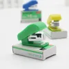 Bow Ties 1st Kawaii Mini Liten Multicolor Stapler Användbara häftklamrar Set Office Binding Stationery