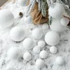 パーティーデコレーション4-10cmホームウェディングクリスマスハンディング装飾用ホワイトフォームスノーボールクリスマスツリーペンダントボールナビダッドデコレーション