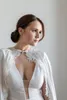 Wraps White Lace Bridal Cape med applicerad pärlstav med bröllopskåpa Custom Made Bride Bolero Wrap Pearls Jacket