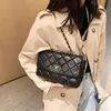 2023 V￤skor Clearance Outlets Lingge Brodery Autumn and Winter New Women's Popular Crossbody Mesh Red Super Fire Small Square Bag