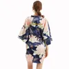 Vêtements de nuit pour femmes Satin vêtements de nuit Lingerie intime décontracté imprimé fleur Robe de mariée été demi manches Kimono Robe de peignoir