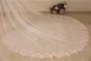 Voiles de mariée rose mariage à un niveau avec peigne dentelle appliques bord accessoires sur mesure joli voile cathédrale longueur